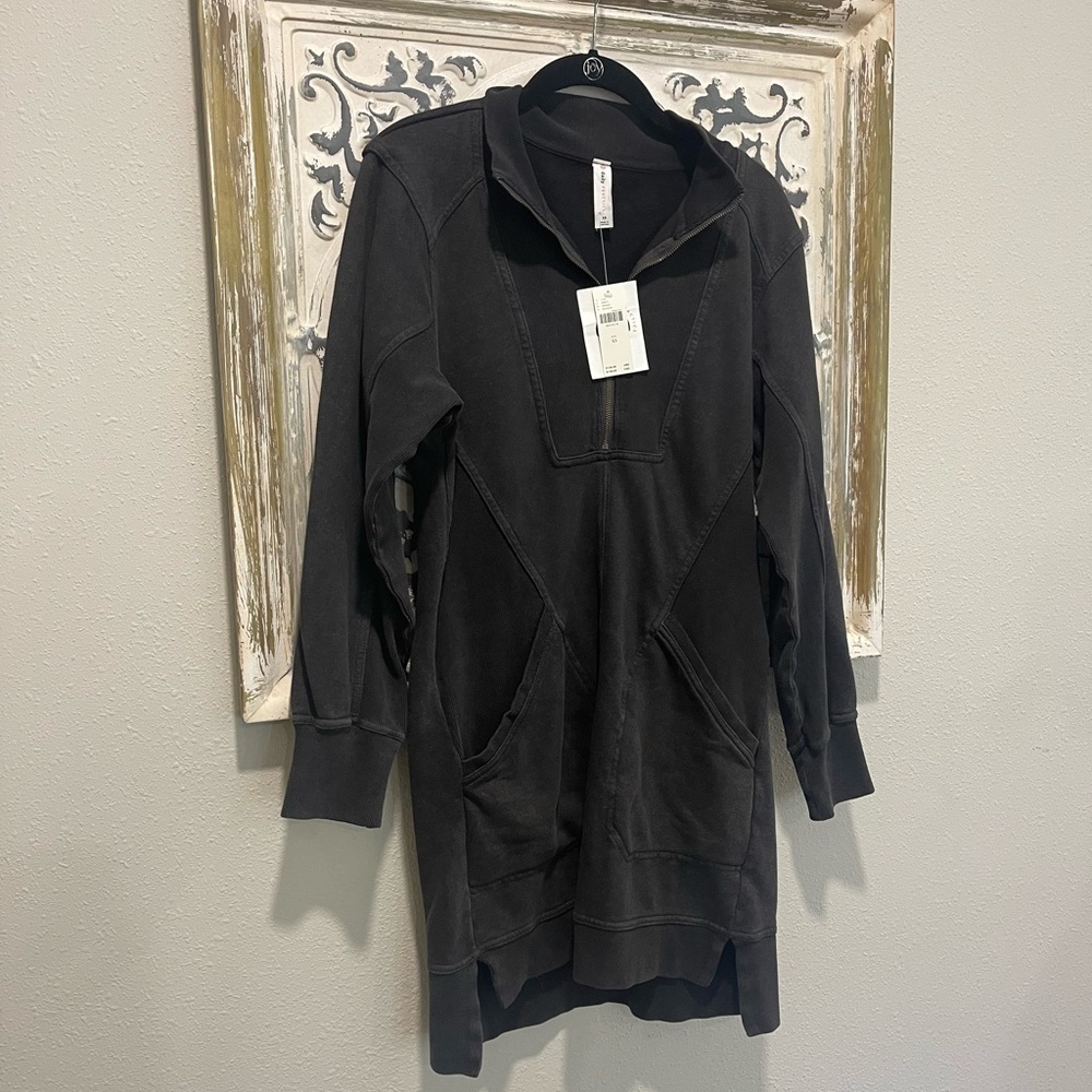 Daily Practice by Anthropologie Meru Sweatshirt Mini Dress in Black - NWT! - Picture 8 of 11